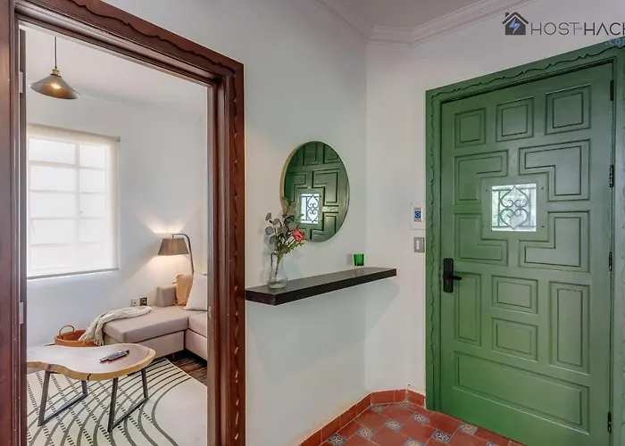 Villa Refurbished Mansion With Garden & Patio In Lomas - Monte Blanco *