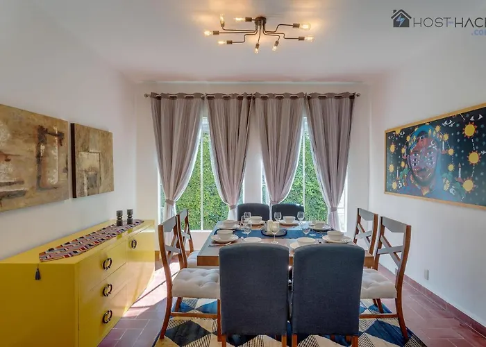 Refurbished Mansion With Garden & Patio In Lomas - Monte Blanco Villa *