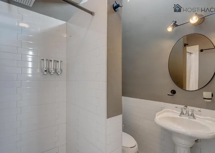 Villa Refurbished Mansion With Garden & Patio In Lomas - Monte Blanco Città del Messico