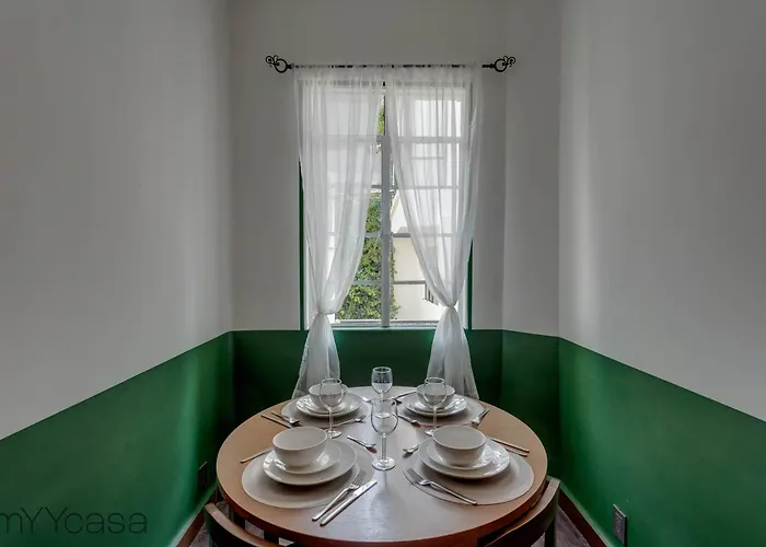 Villa Refurbished Mansion With Garden & Patio In Lomas - Monte Blanco *