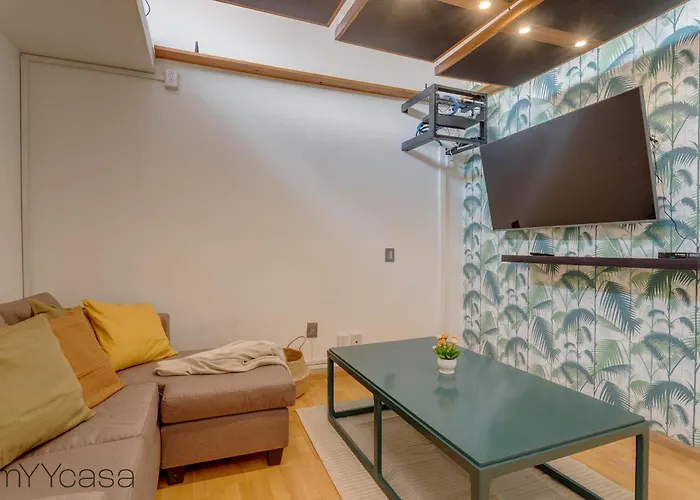 Villa Refurbished Mansion With Garden & Patio In Lomas - Monte Blanco